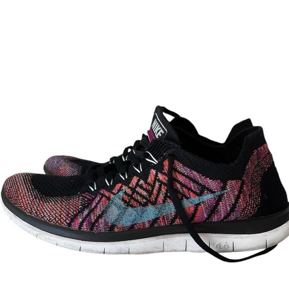 Nike women’s knit sneaker, multicolored lace up lightweight, size 39/ 8.5 - Picture 1 of 10